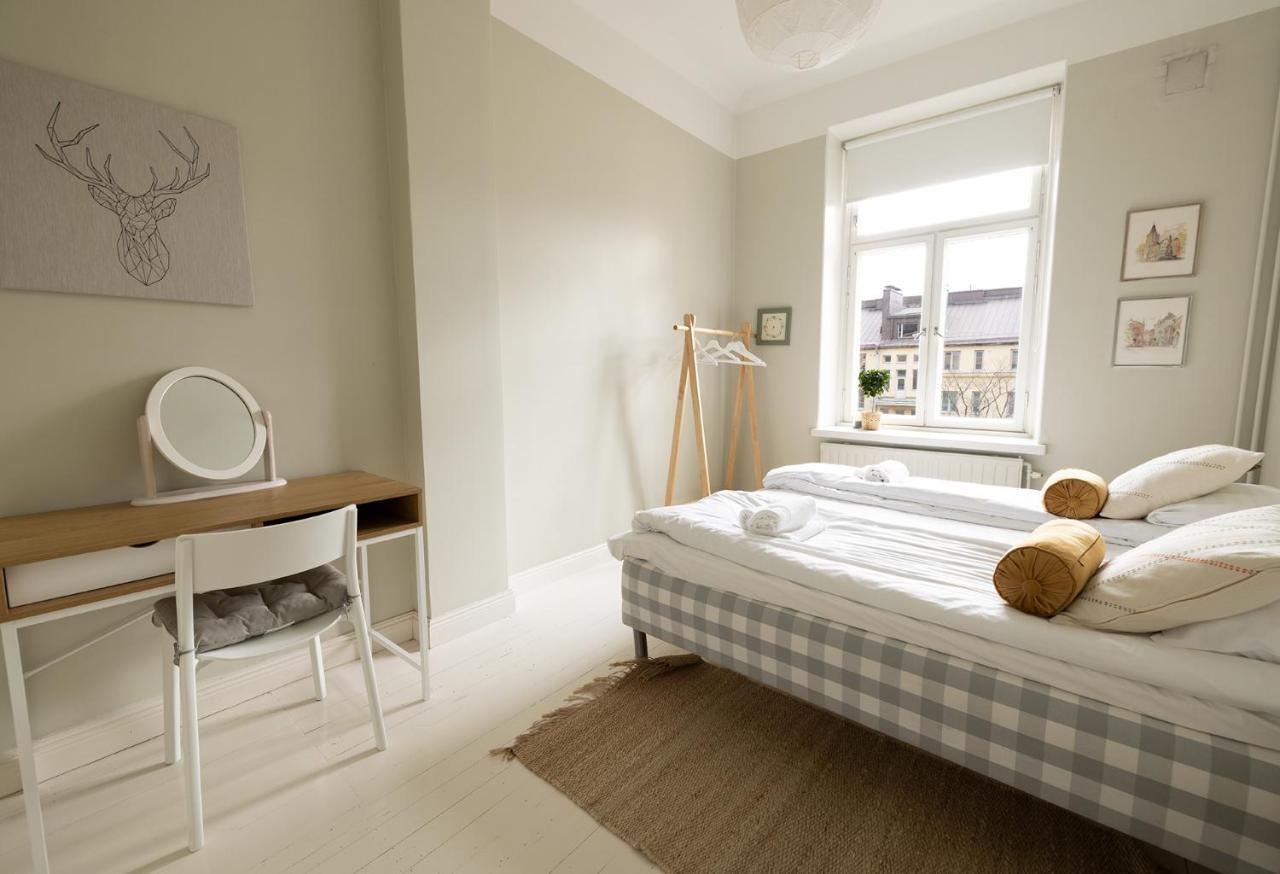 2Ndhomes Bright & Modern 1Br Home In Ullanlinna Helsinki Luaran gambar